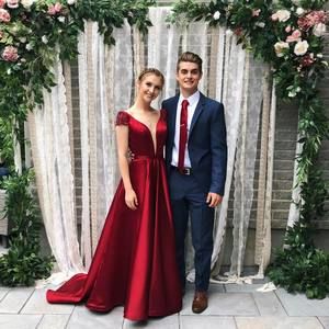 Meet your Posher, Steph